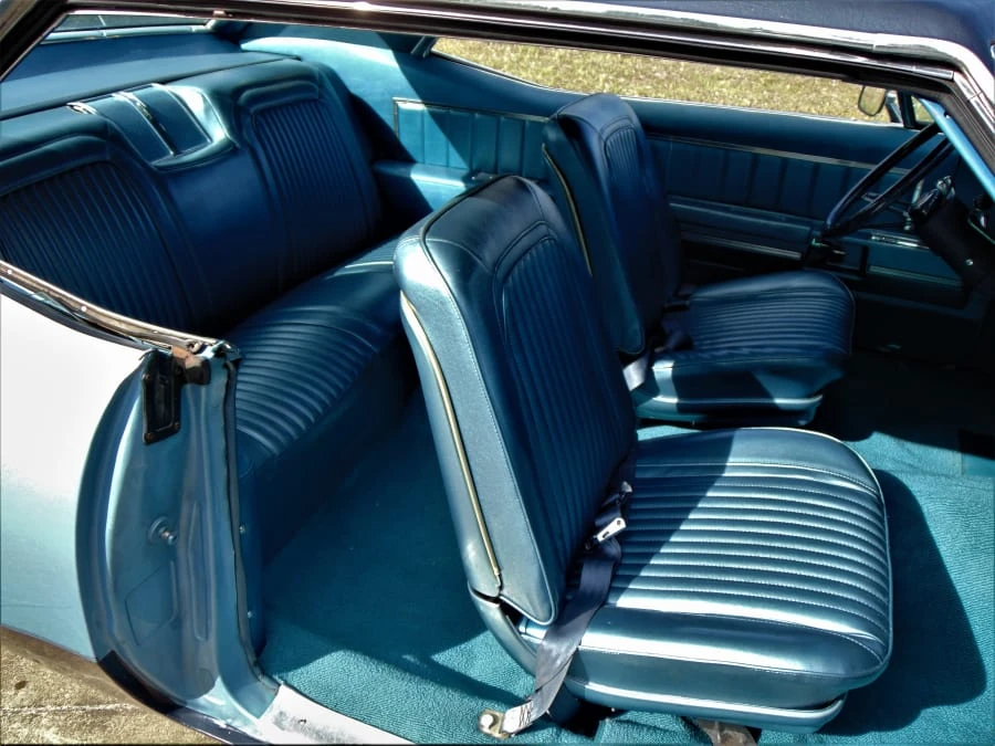 1968 Oldsmobile 98 - Image 6 of 11