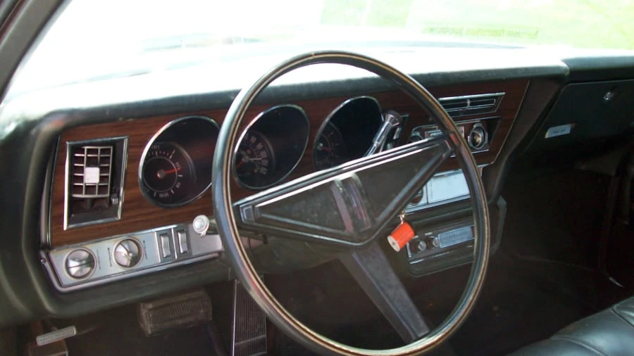 1968 Oldsmobile 98 - Image 4 of 5