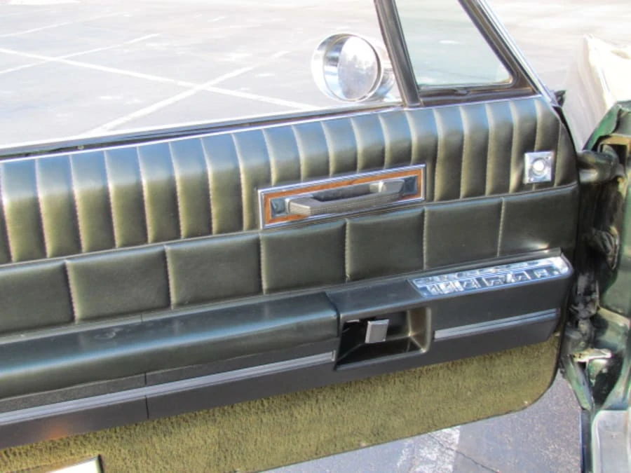 1968 Oldsmobile 98 - Image 6 of 12