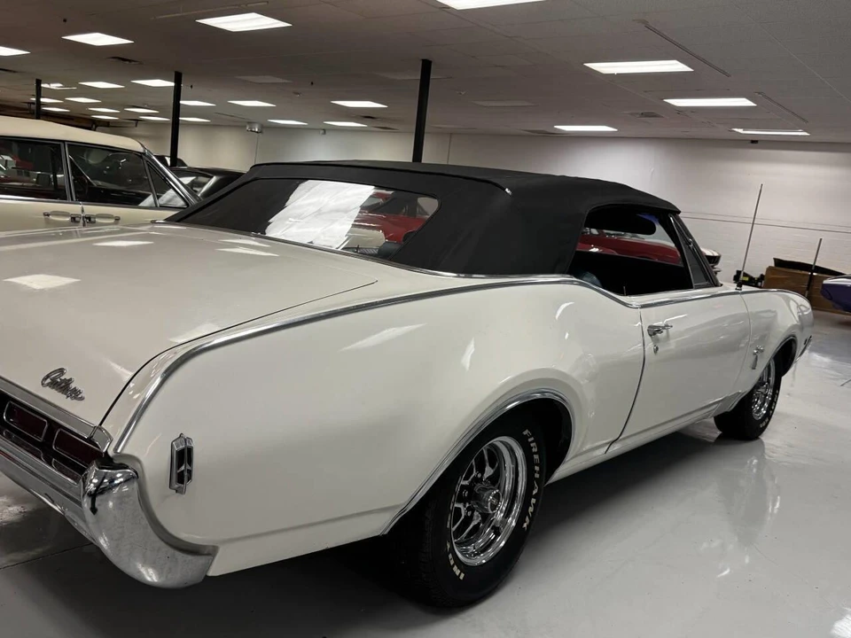1968 Oldsmobile Cutlass 3rd Gen - Image 23 of 31