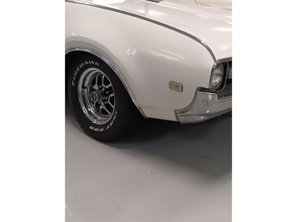 1968 Oldsmobile Cutlass 3rd Gen - Image 5 of 31