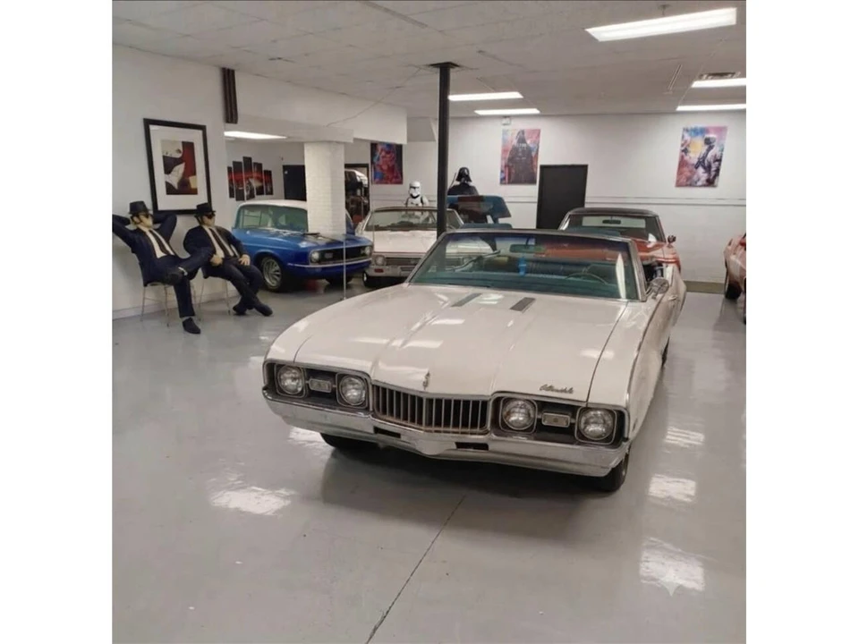 1968 Oldsmobile Cutlass 3rd Gen - Image 13 of 31
