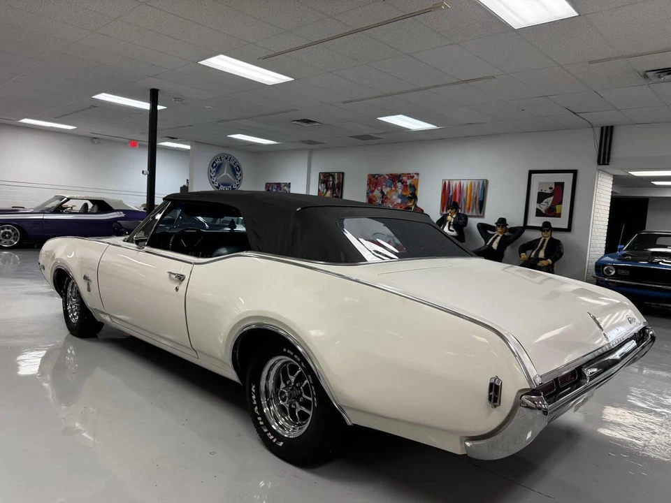 1968 Oldsmobile Cutlass 3rd Gen - Image 20 of 31