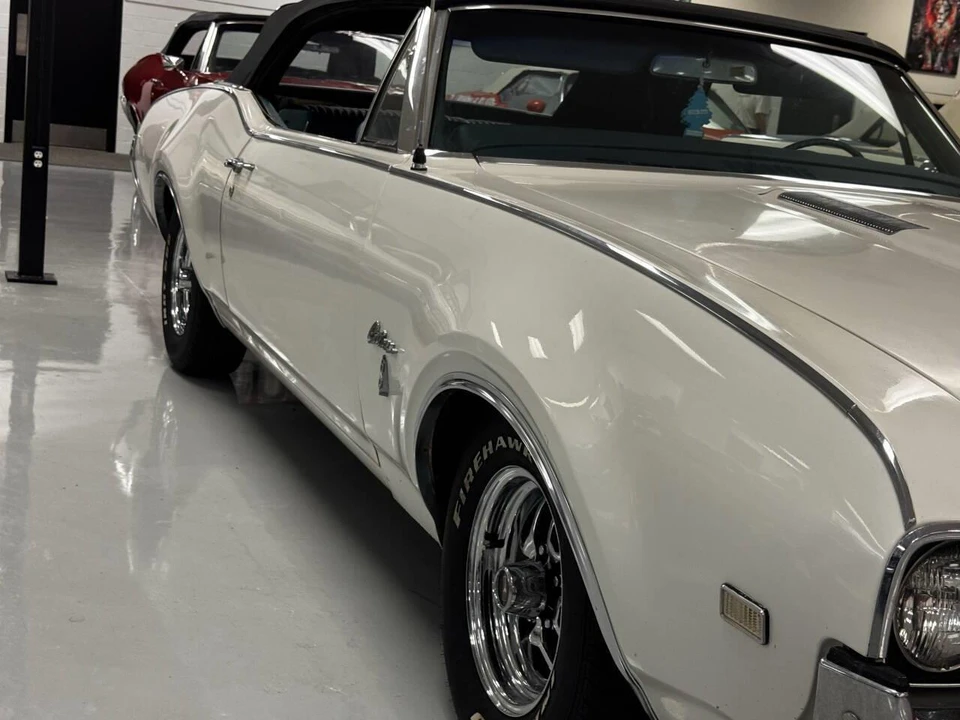 1968 Oldsmobile Cutlass 3rd Gen - Image 27 of 31