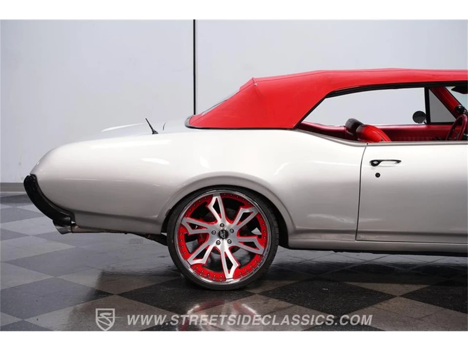 1968 Oldsmobile Cutlass 3rd Gen - Image 23 of 31