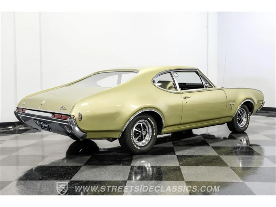 1968 Oldsmobile Cutlass 3rd Gen - Image 11 of 31