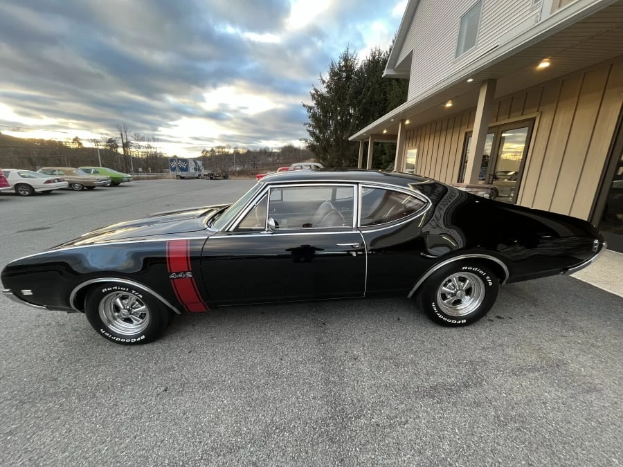 1968 Oldsmobile Cutlass 3rd Gen - Image 2 of 31