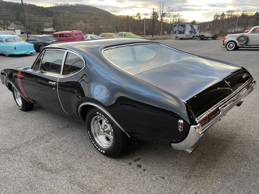 1968 Oldsmobile Cutlass 3rd Gen - Image 14 of 31