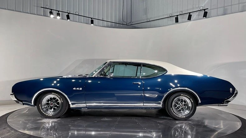 1968 Oldsmobile Cutlass 3rd Gen - Image 24 of 31