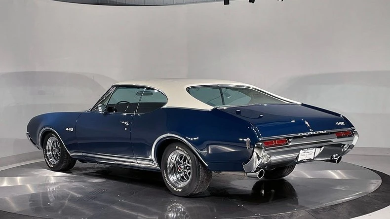 1968 Oldsmobile Cutlass 3rd Gen - Image 22 of 31