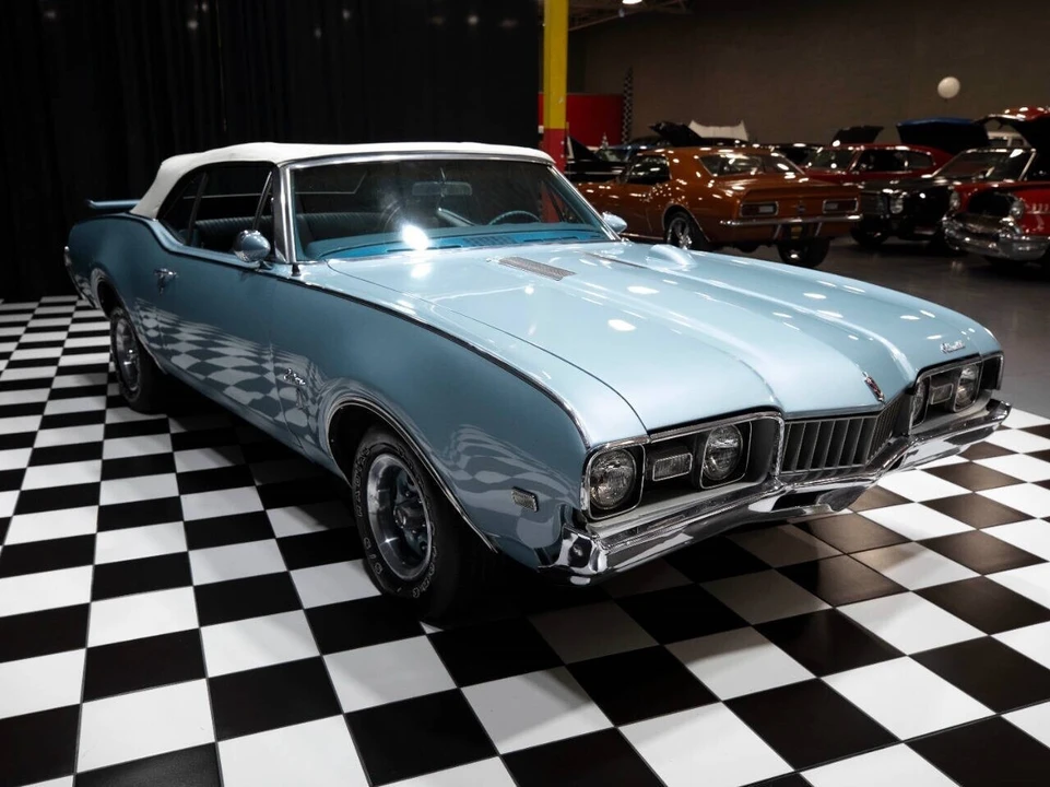 1968 Oldsmobile Cutlass 3rd Gen - Image 9 of 21