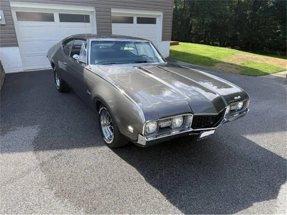1968 Oldsmobile Cutlass 3rd Gen - Image 17 of 18