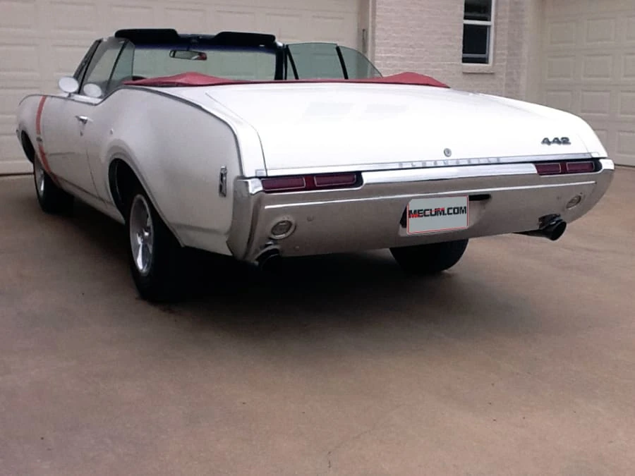 1968 Oldsmobile Cutlass 3rd Gen - Image 3 of 8