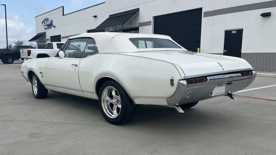 1968 Oldsmobile Cutlass 3rd Gen - Image 2 of 9