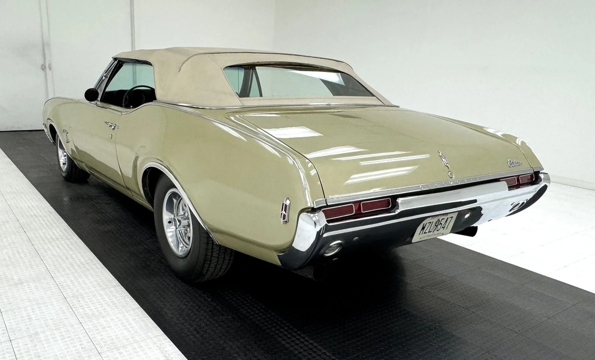 1968 Oldsmobile Cutlass 3rd Gen - Image 5 of 31