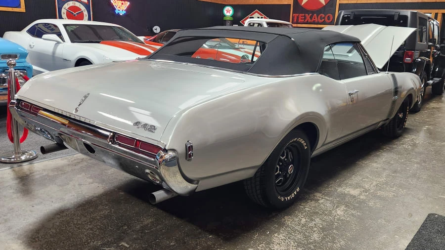 1968 Oldsmobile Cutlass 3rd Gen - Image 10 of 31