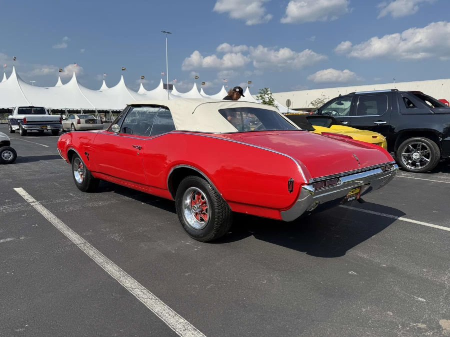 1968 Oldsmobile Cutlass 3rd Gen - Image 2 of 9