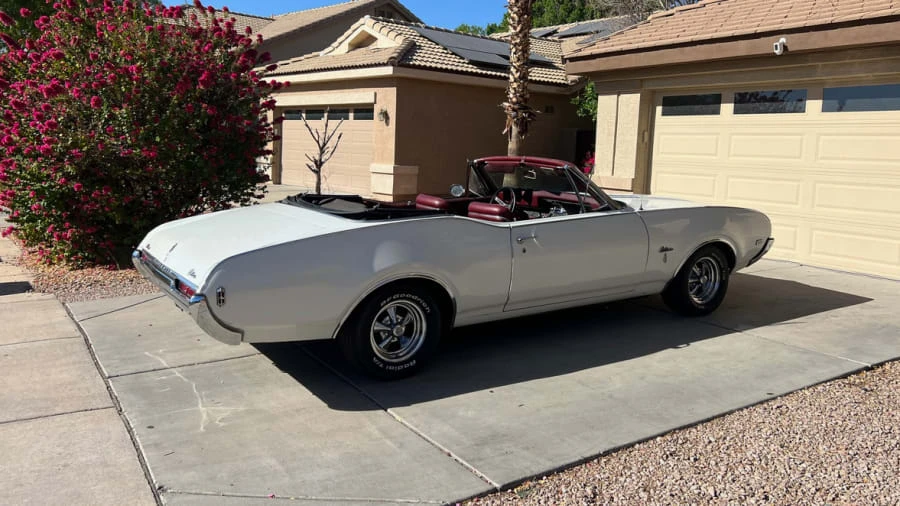 1968 Oldsmobile Cutlass 3rd Gen - Image 2 of 21