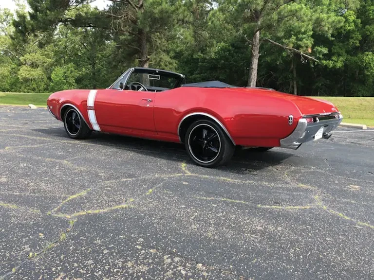1968 Oldsmobile Cutlass 3rd Gen - Image 3 of 10