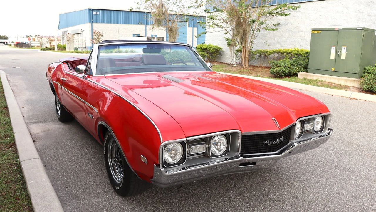 1968 Oldsmobile Cutlass 3rd Gen - Image 13 of 24