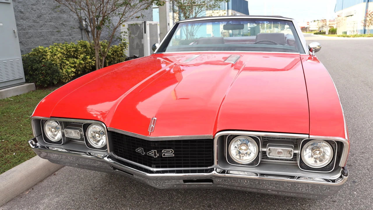 1968 Oldsmobile Cutlass 3rd Gen - Image 15 of 24