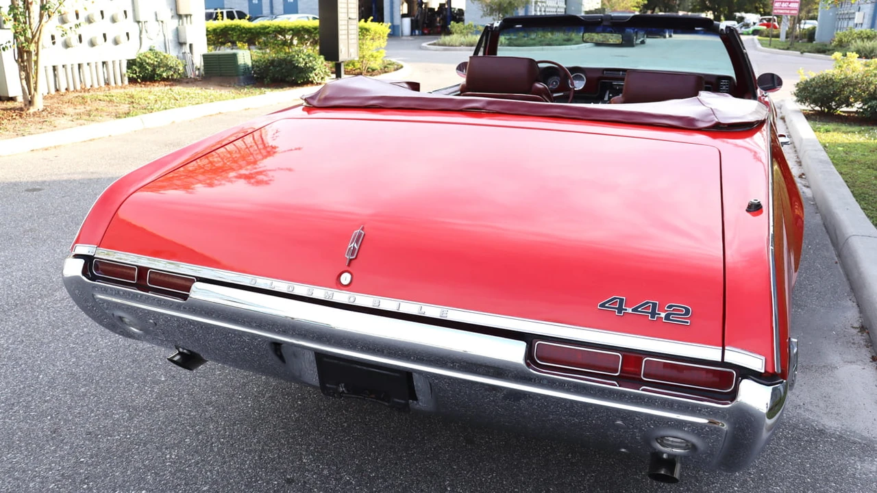 1968 Oldsmobile Cutlass 3rd Gen - Image 18 of 24