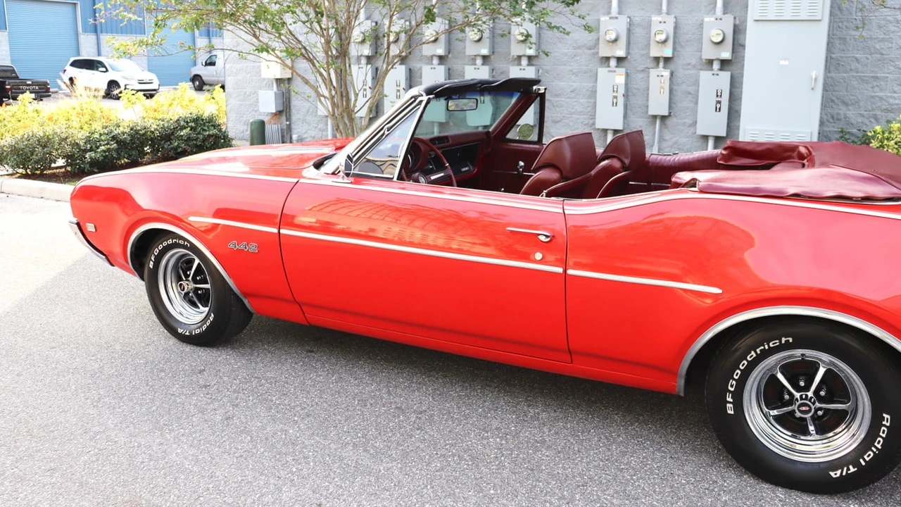 1968 Oldsmobile Cutlass 3rd Gen - Image 19 of 24