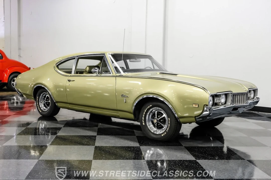 1968 Oldsmobile Cutlass 3rd Gen - Image 13 of 21