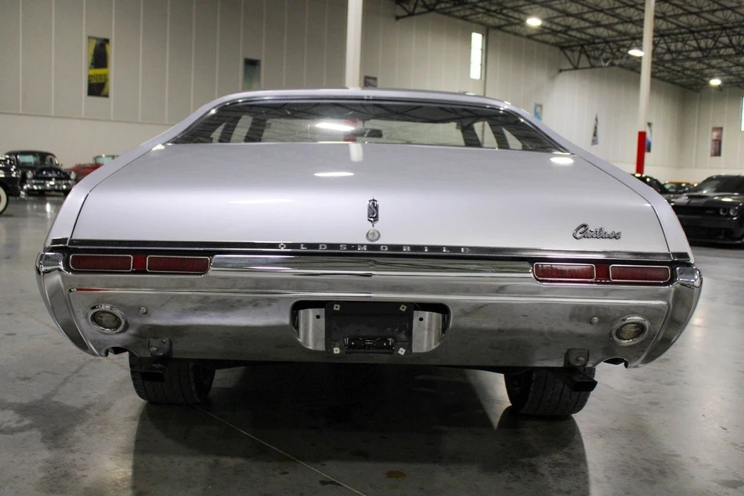 1968 Oldsmobile Cutlass Supreme - Image 6 of 12