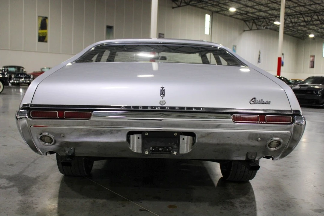 1968 Oldsmobile Cutlass 3rd Gen - Image 6 of 21