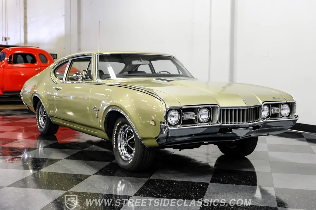 1968 Oldsmobile Cutlass 3rd Gen - Image 15 of 21