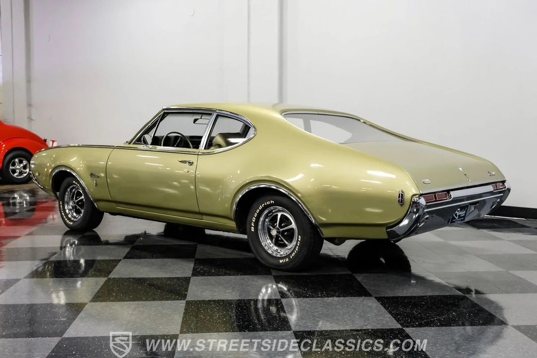 1968 Oldsmobile Cutlass 3rd Gen - Image 8 of 12
