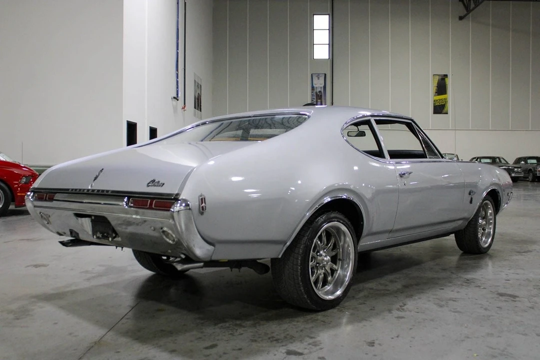 1968 Oldsmobile Cutlass 3rd Gen - Image 7 of 12