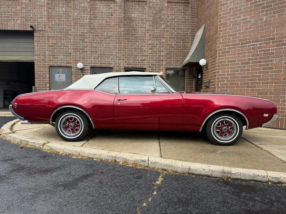 1968 Oldsmobile Cutlass 3rd Gen - Image 15 of 31