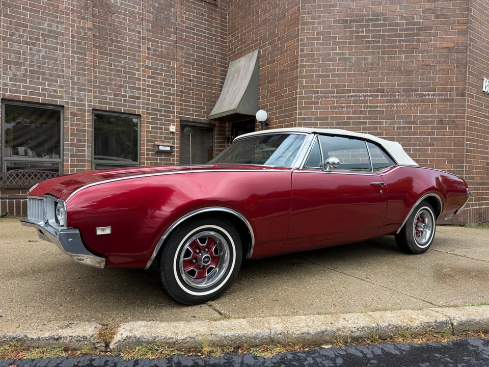 1968 Oldsmobile Cutlass 3rd Gen - Image 2 of 31