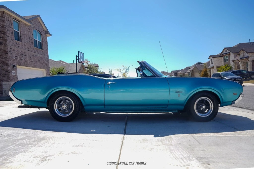 1968 Oldsmobile Cutlass 3rd Gen - Image 9 of 12