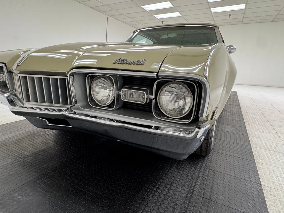 1968 Oldsmobile Cutlass 3rd Gen - Image 15 of 21