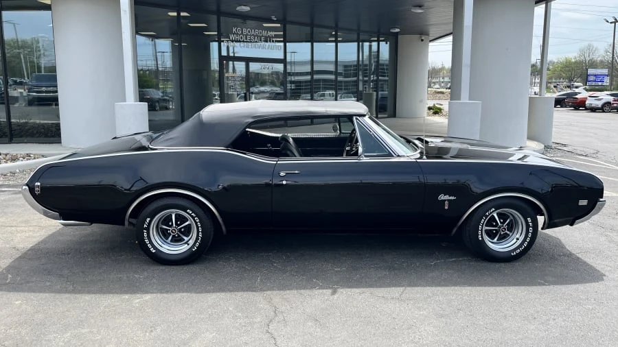 1968 Oldsmobile Cutlass 3rd Gen - Image 6 of 10