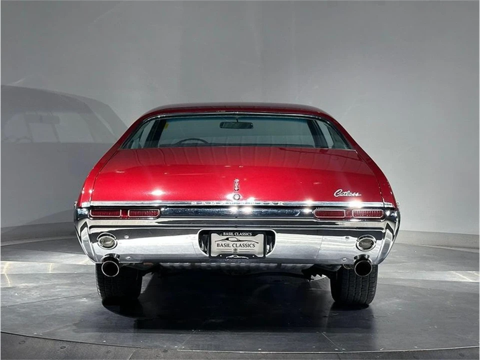 1968 Oldsmobile Cutlass Supreme - Image 9 of 31