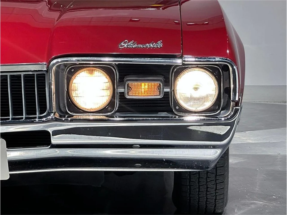 1968 Oldsmobile Cutlass Supreme - Image 24 of 31