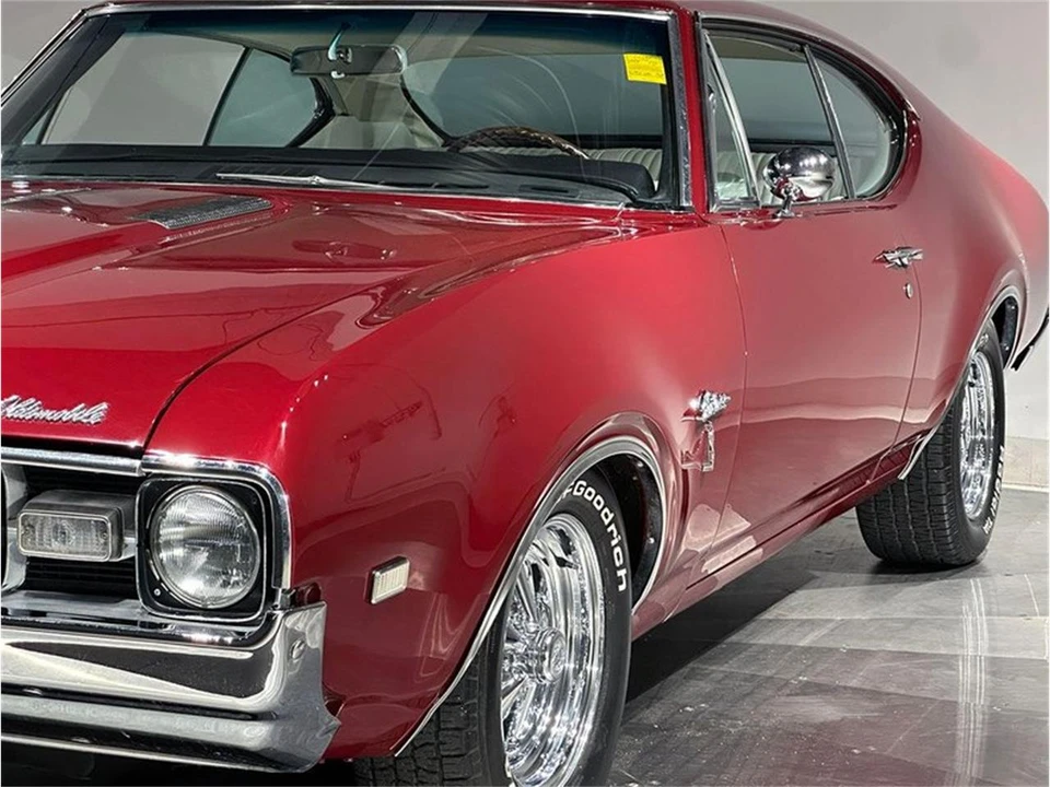1968 Oldsmobile Cutlass Supreme - Image 17 of 31