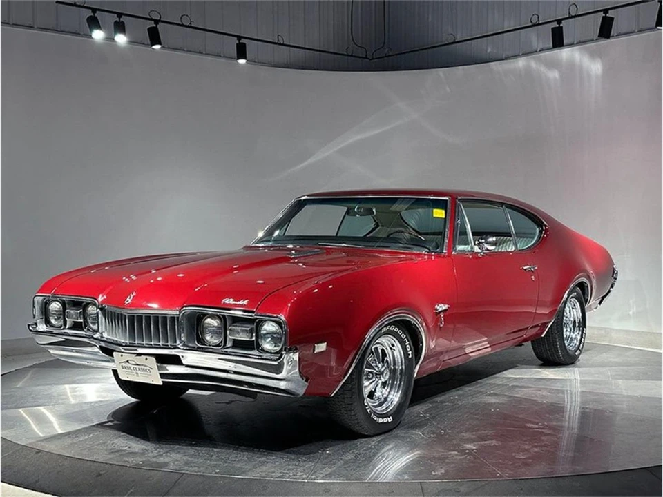 1968 Oldsmobile Cutlass Supreme - Image 2 of 31