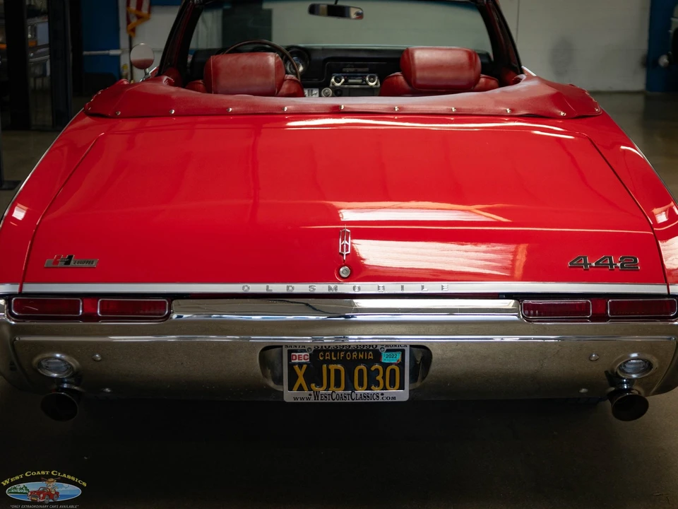 1968 Oldsmobile Cutlass Supreme - Image 20 of 21