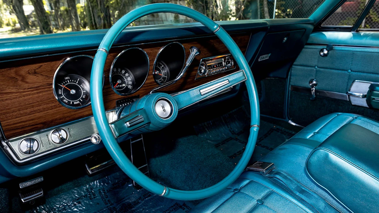 1968 Oldsmobile 88 - Image 12 of 25