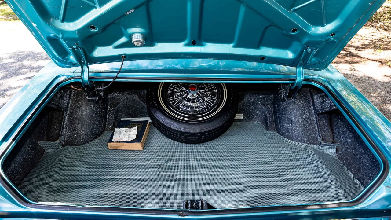 1968 Oldsmobile 88 - Image 17 of 25