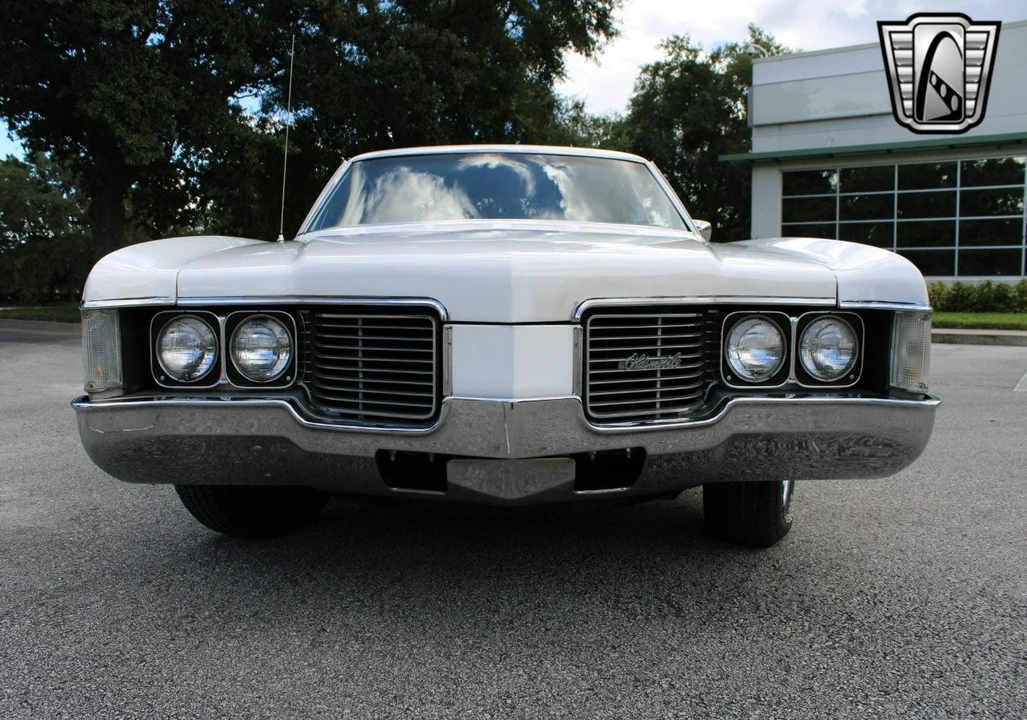 1968 Oldsmobile 88 - Image 11 of 12