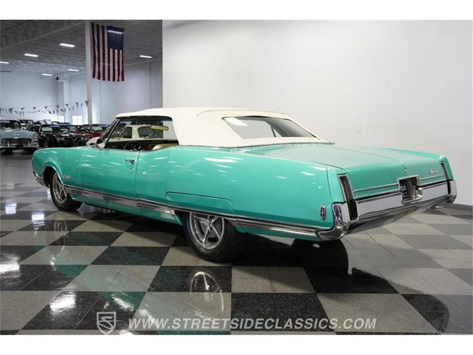 1968 Oldsmobile 98 - Image 8 of 31