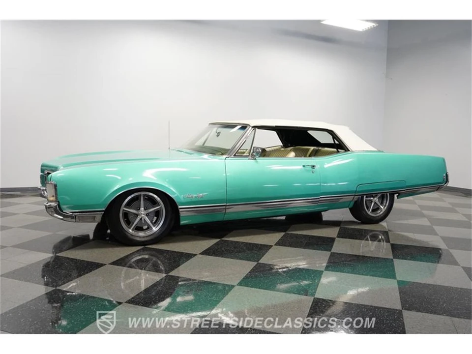 1968 Oldsmobile 98 - Image 5 of 31