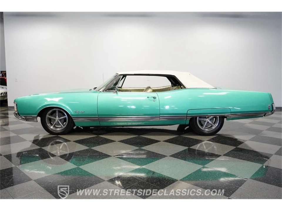 1968 Oldsmobile 98 - Image 6 of 31
