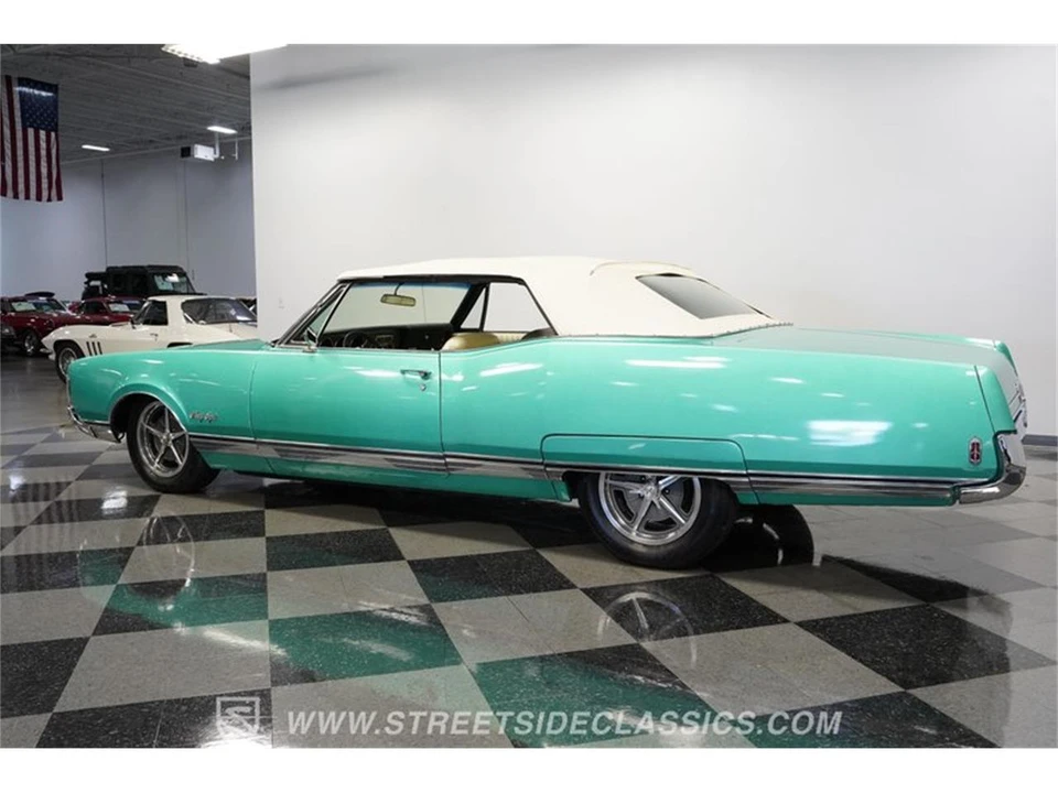 1968 Oldsmobile 98 - Image 7 of 31